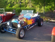 Wednesday Cruise Night